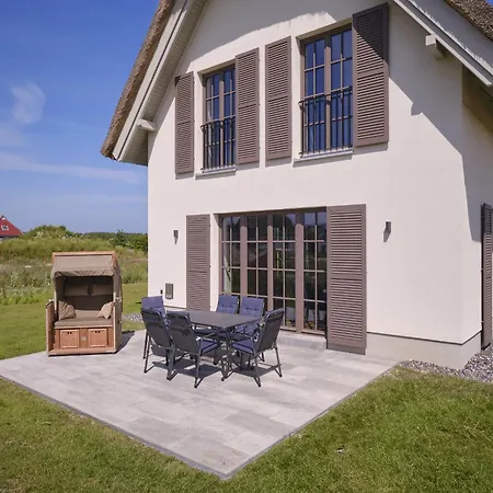 Reetland Am - Luxus Reetdachvilla Mit 3 Schlafzimmern, Sauna Und Kamin H18 Villa Dranske